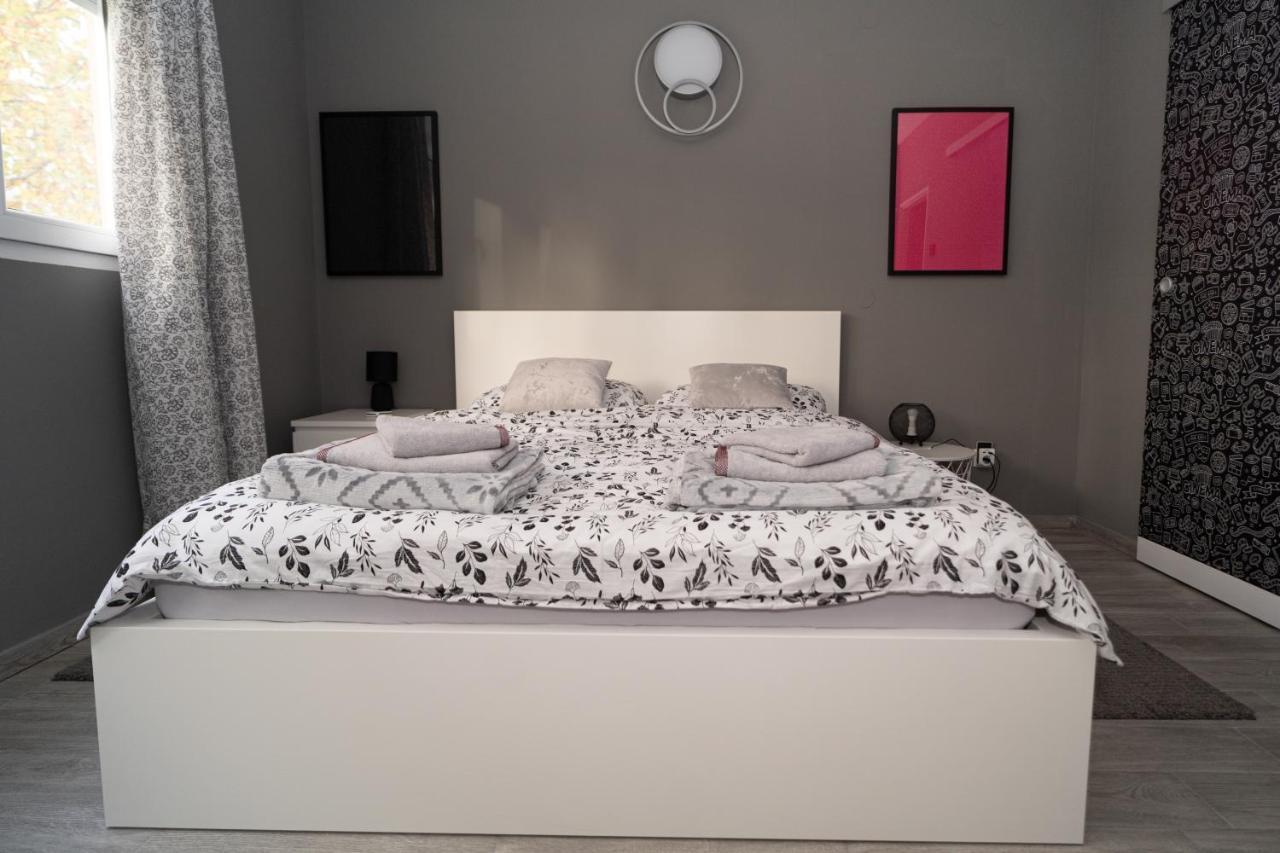 Apartman Ina Osijek Exterior foto